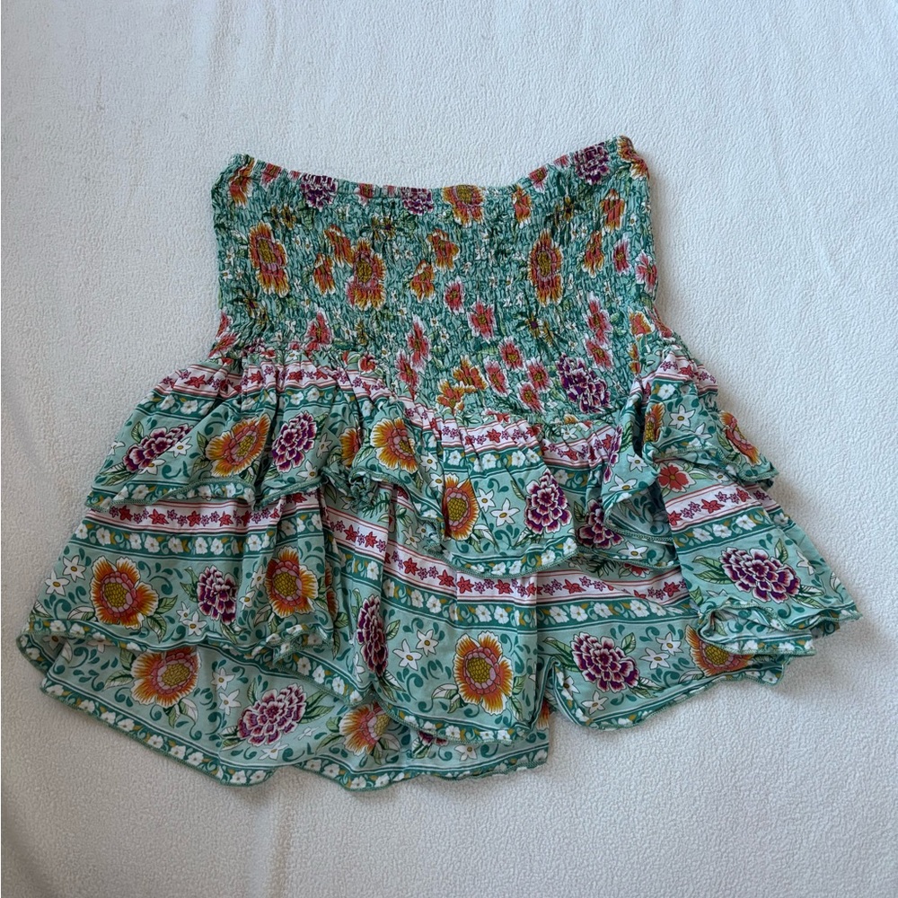 adorable skirt!!